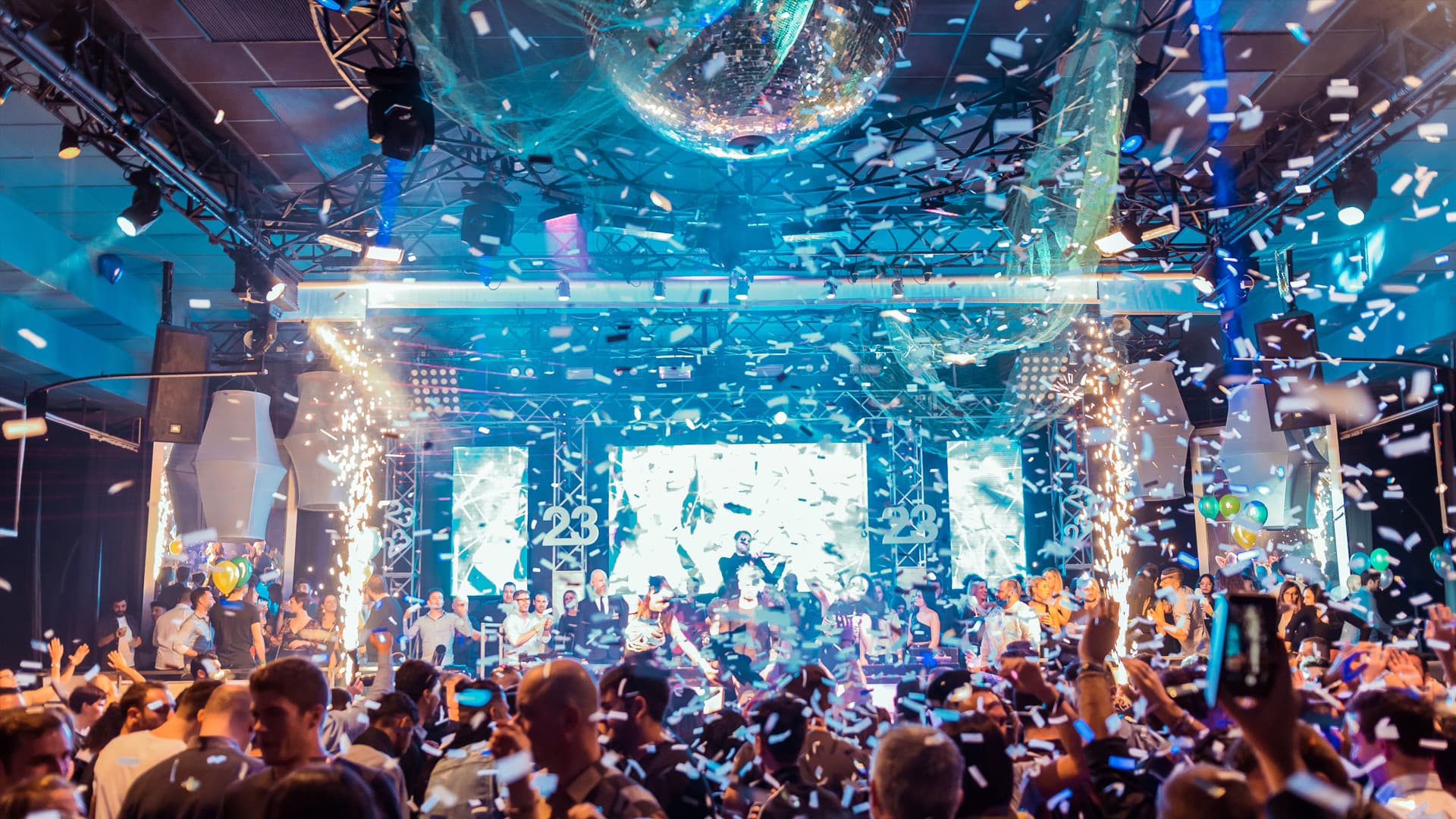 Live Service Sardegna - Attrezzature audio professionali e mixer da studio